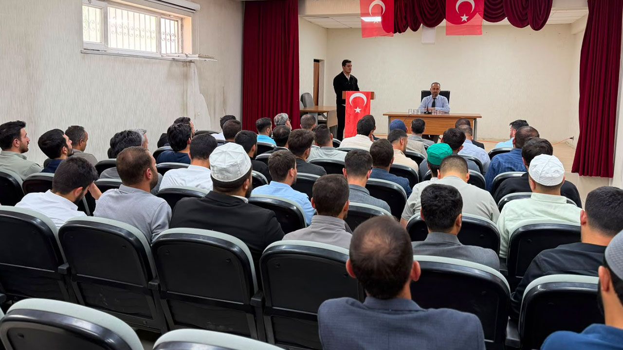 Müftü Şık, genç din görevlileriyle buluşuyor