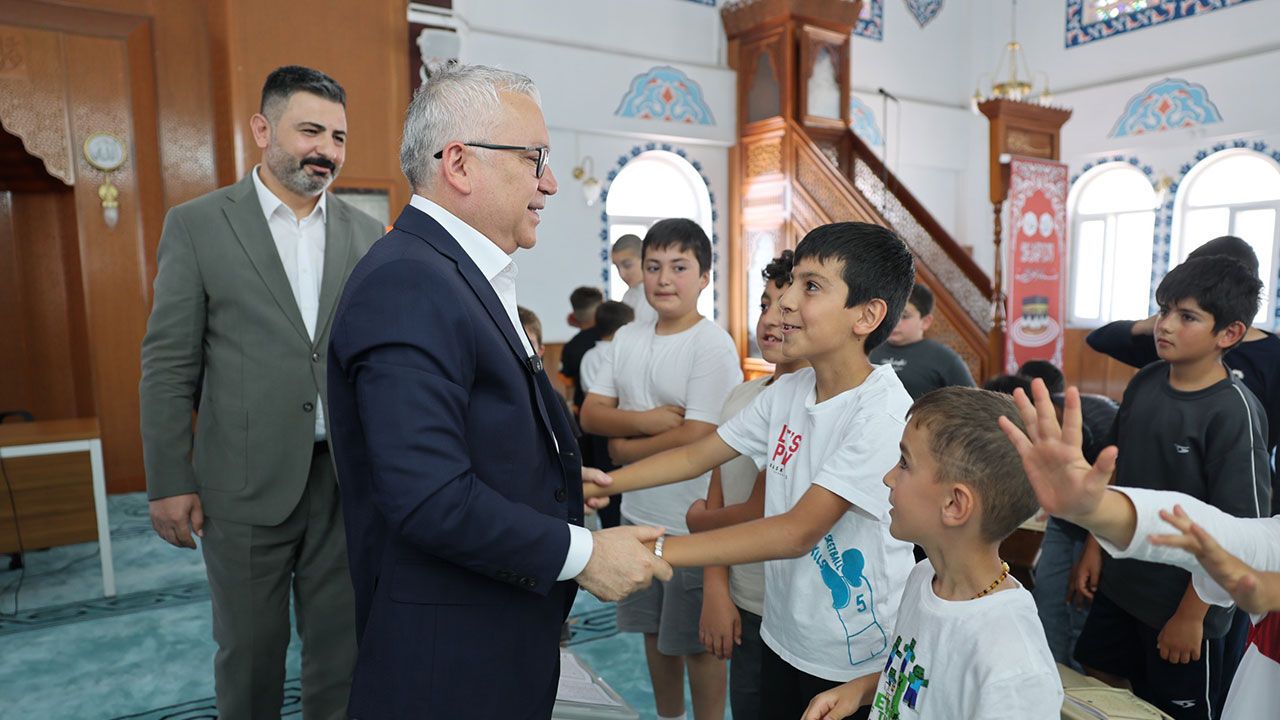 Vali Şimşek, Yaz Kur’an Kursu öğrencileriyle buluştu
