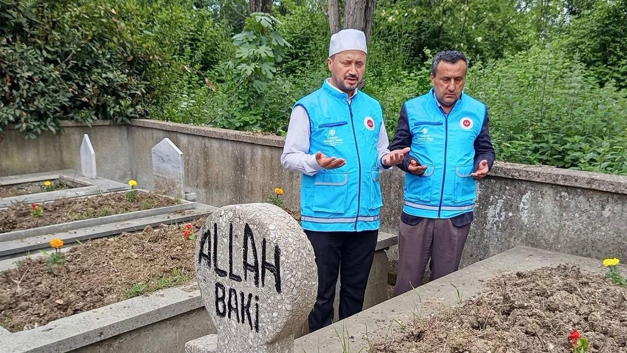Hayırsever aileyi unutmuyorlar