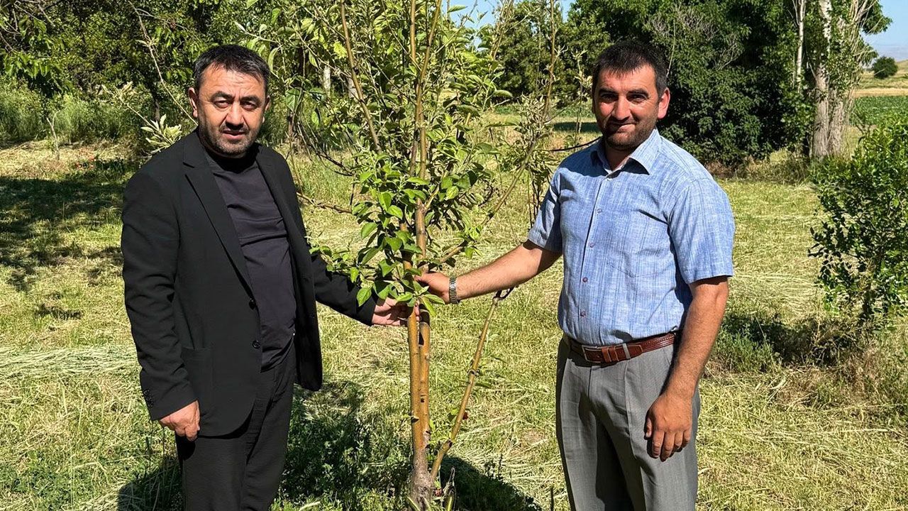 Çevreye adanmış din görevlisine anlamlı ziyaret