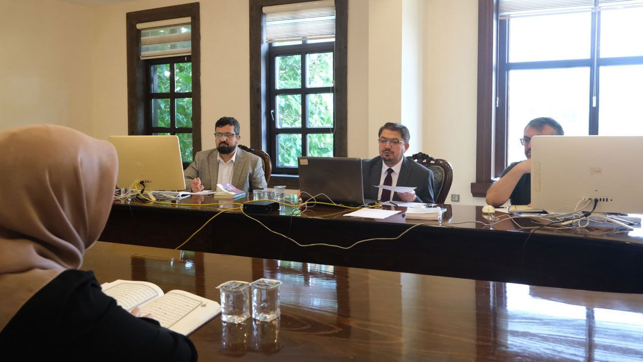 Adana’da umre sınavı gerçekleştirildi