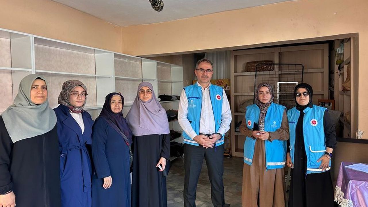 Bağcılar’da hayır çarşısı açıldı