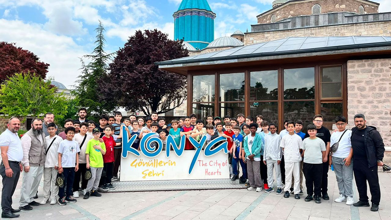 Çankırılı hafızlar Konya'yı gezdi