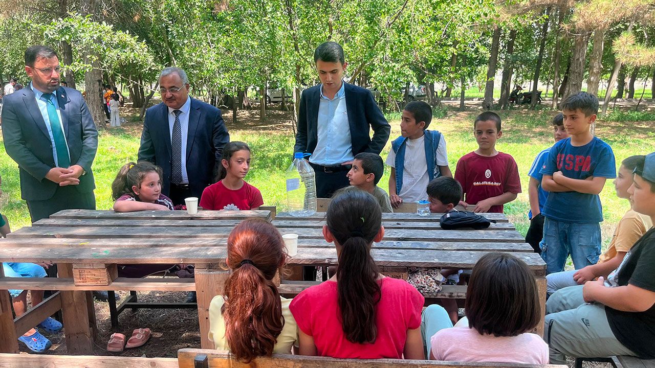 Aralık'ta Yaz Kur'an Kursu öğrencileri piknikte buluştu