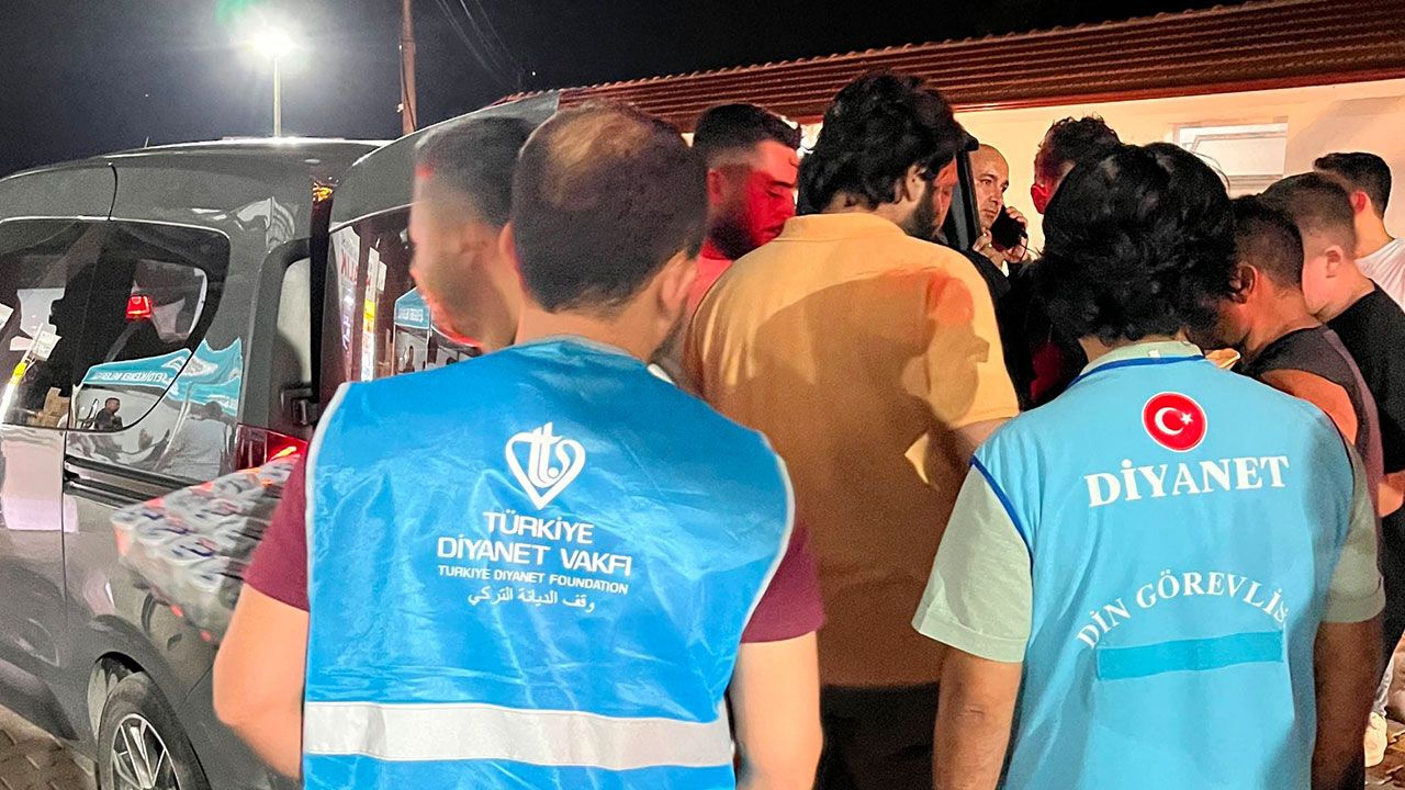 TDV ekiplerinden orman yangınıyla mücadeleye destek
