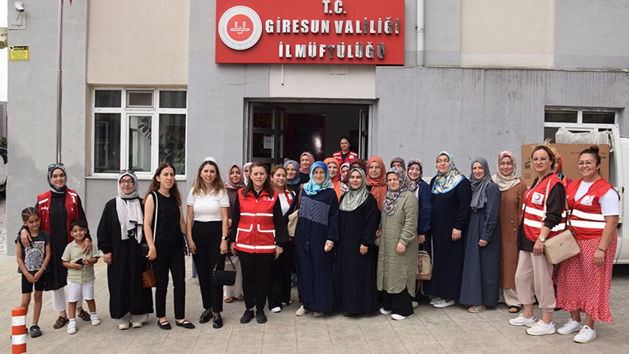 Kur’an kursu öğreticilerine yönelik aile semineri