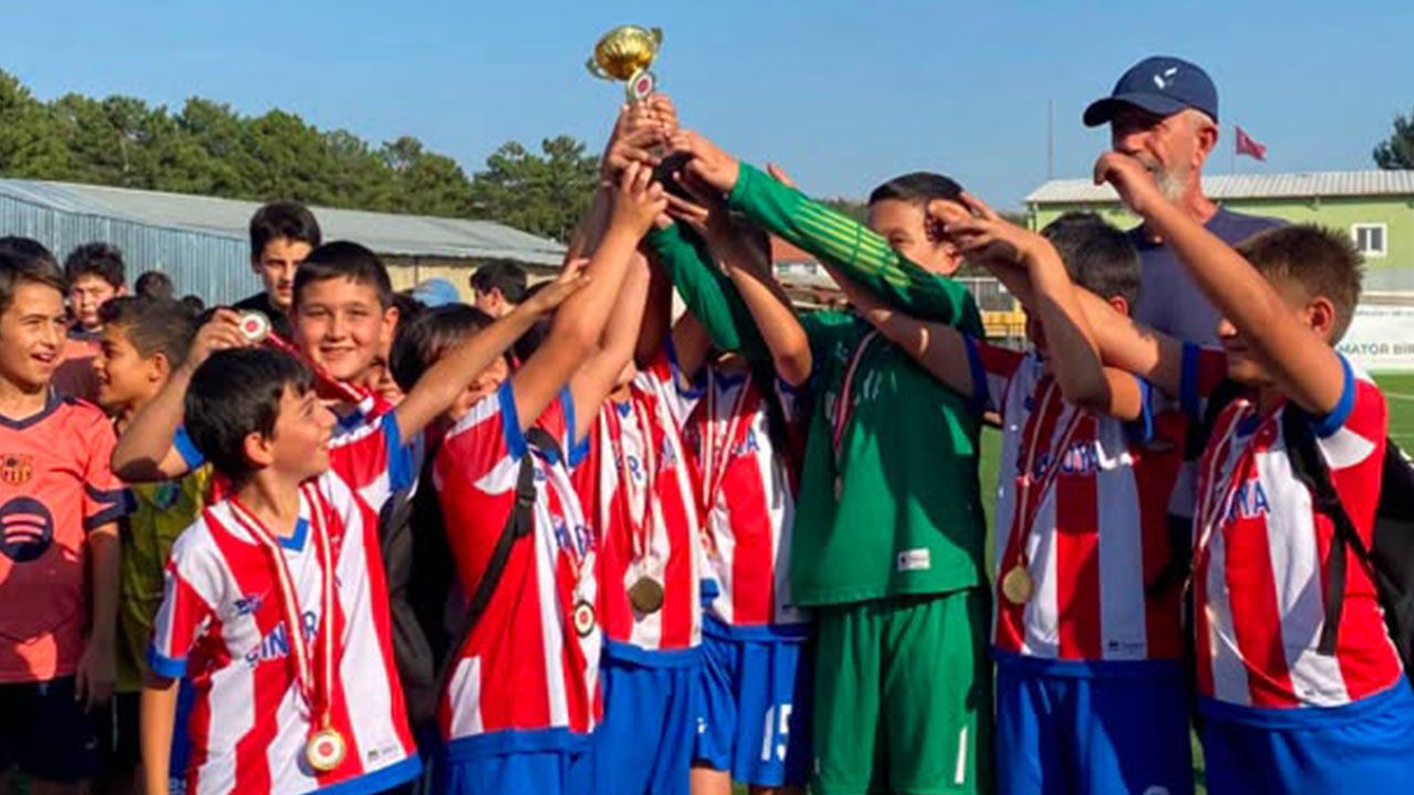 Çorum'da Yaz Kur’an Kursları Futbol Turnuvası’nda şampiyon belli oldu