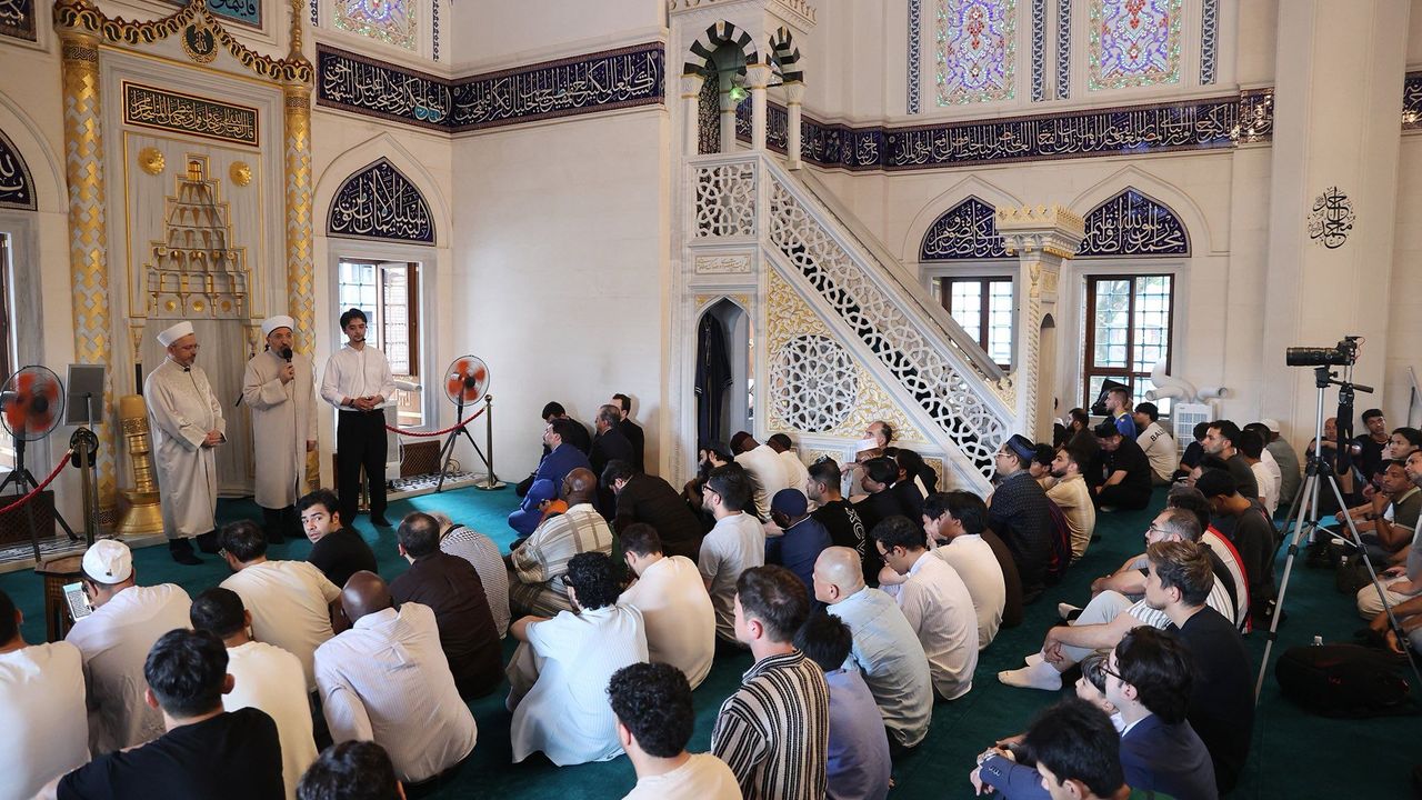 Başkan Arpaguş, Tokyo Camii Diyanet Vakfı Genel Kurul Toplantısına katıldı