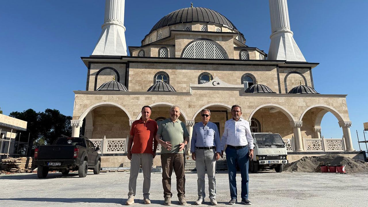 Edremit'te İbrahimce Camii yükseliyor