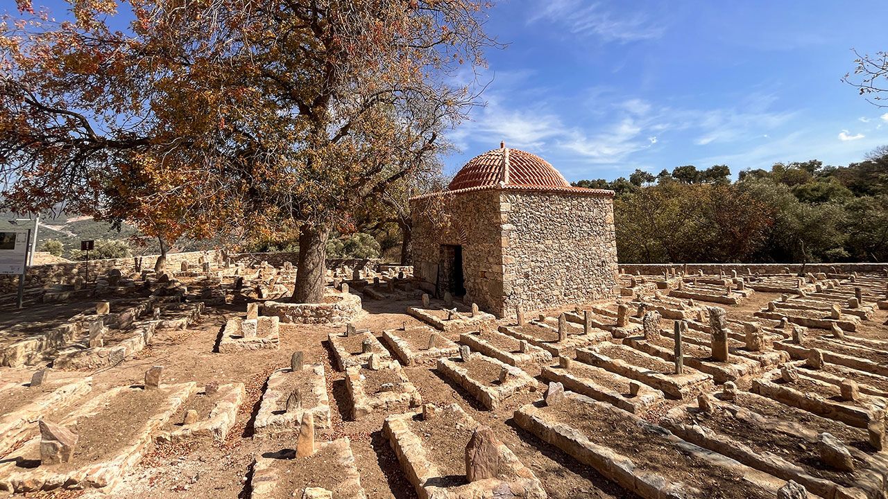 Beçin Antik Kenti'ndeki türbe yenilendi