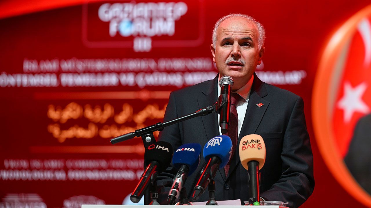Gaziantep'te farklı ülkelerden akademisyenler İslam'ın evrensel değerlerini ele aldı